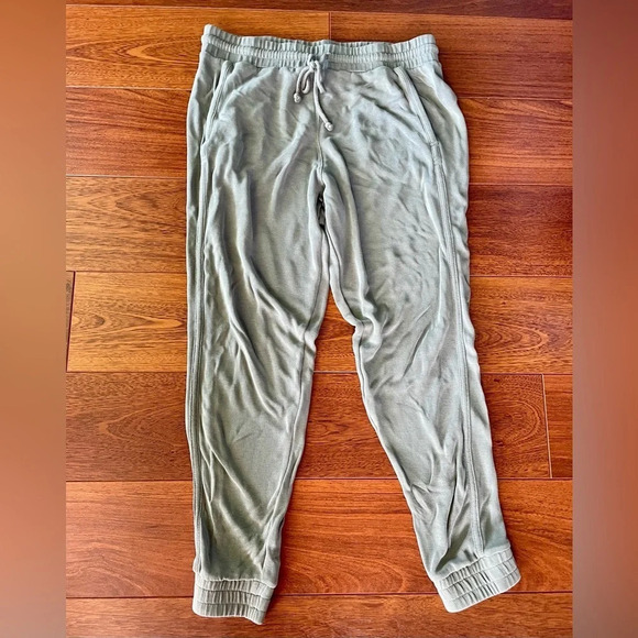 FREE PEOPLE FP MOVEMENT Back Into It Jogger green size large - Picture 4 of 16